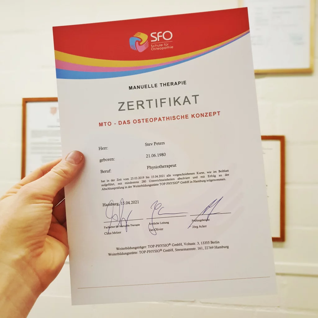 04/2021 Zertifikat Manuelle Therapie
